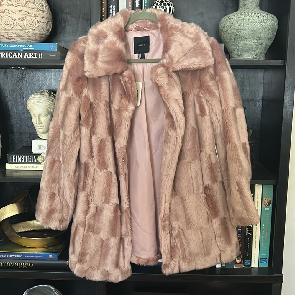 Neutral faux fur forever 21 jacket